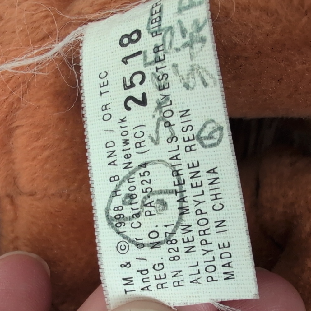 Vintage 90's Y2K Cartoon Network Scooby-Doo Plush Dog - Picture 5 of 7